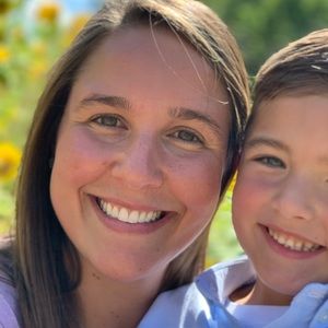 Meet your Posher, Alecia